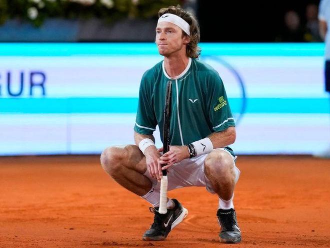 不靠解释靠 不靠解释靠