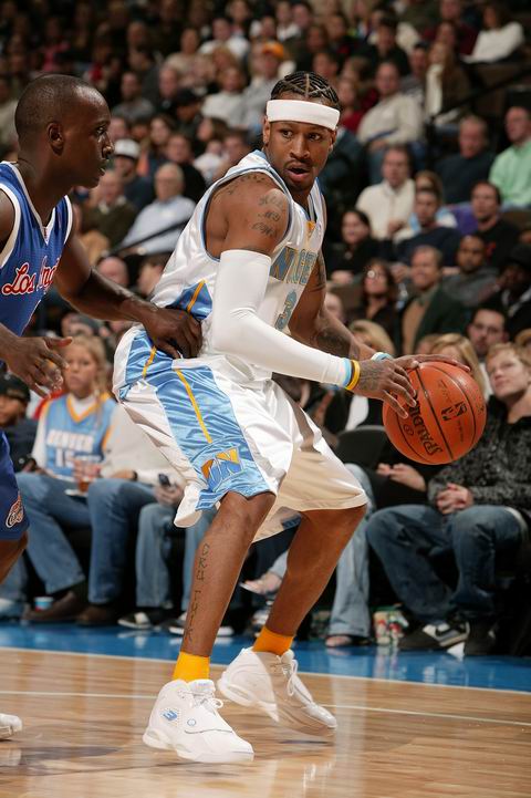 更标志着世 更标志着世