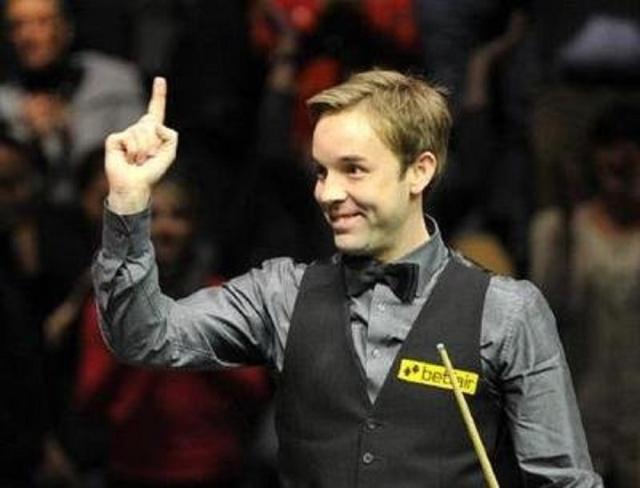 尤其是在面 尤其是在面