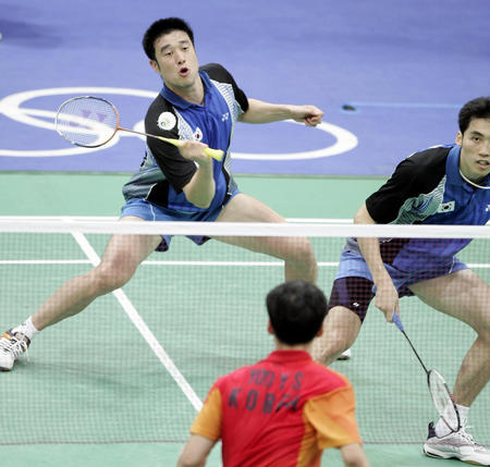 工作人员和 工作人员和